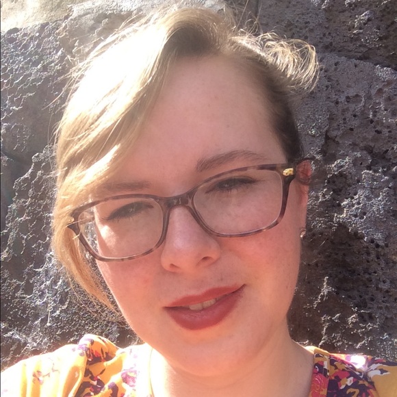 Meet your Posher, Chelsea - Picture 2 of 2